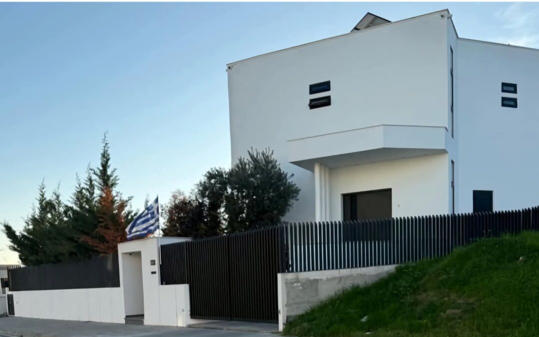 «Όλα» για τη σημαία της Αννίτας