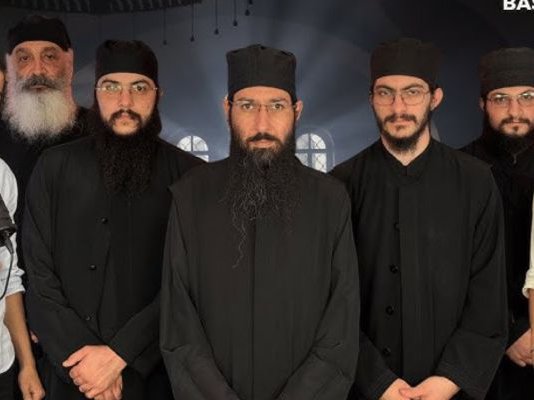 «Θα τα ξεκαθαρίσουμε με την Εκκλησία…μετά τις διακοπές»