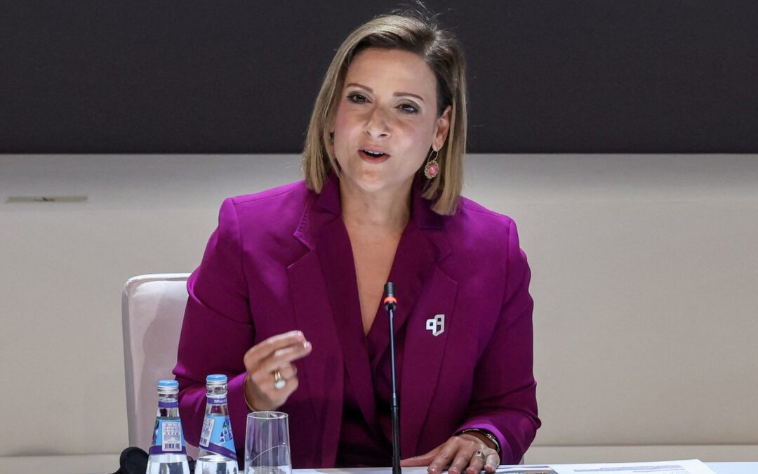 Πίσω από τον «λιθοβολισμό» των Πρώτων Κυριών